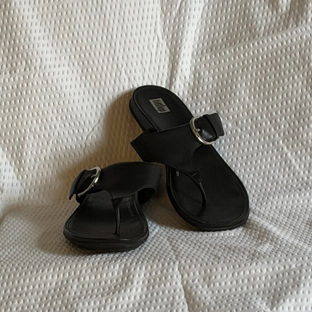 FitFlop Black Thong Toe-Post Flip Flop Sandals Size 8 - Picture 2 of 7